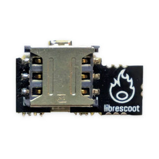 Librescoot Nano-SIM-Adapter auf weißem Hintergrund